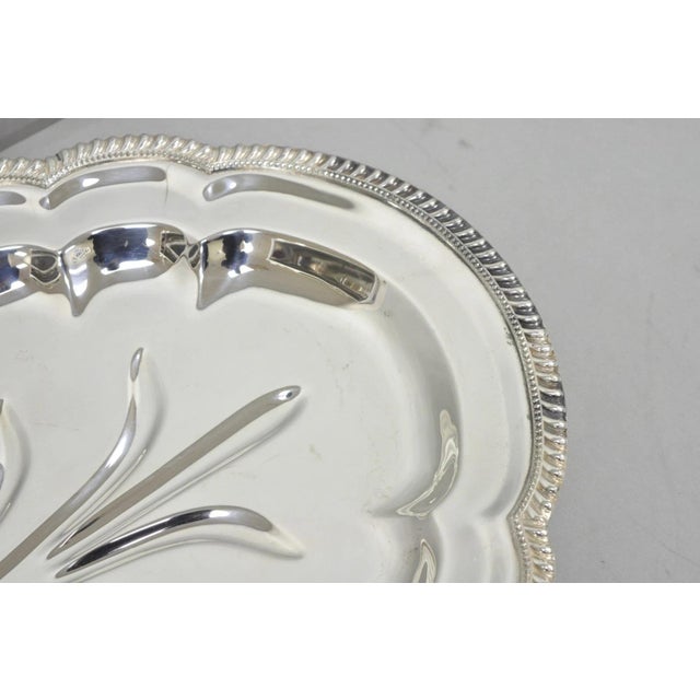 Silver Vintage English Regency Silver Plated Meat Cutlery Serving Platter Tray by Lb For Sale - Image 8 of 13