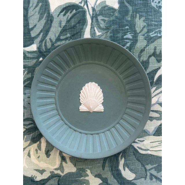 Wedgwood Vintage Wedgwood Jasperware Teal Green Scallop Shell Petite Trinket Dish & Lidded Box For Sale - Image 4 of 14