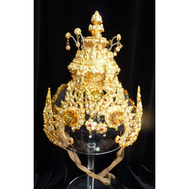 Tim Yip Oscar Winner Royal Crown Sculpture King & I Broadway Prop Gold Leaf Asian Art Headdress For Sale - Image 10 of 10