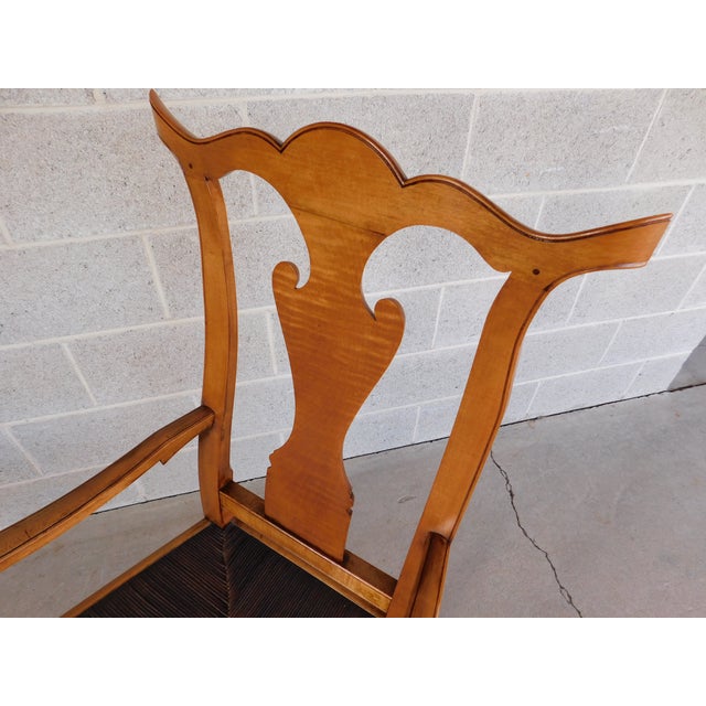 Mid 20th Century New England Style Figured Maple Lyre Back Arm Chair Attributed to William Savery For Sale - Image 5 of 17