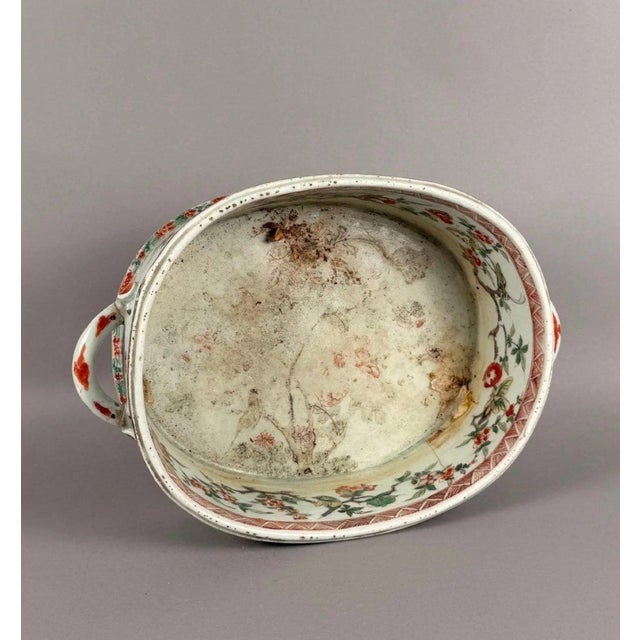 Asian Porcelain garden set in the famille verte style, Kangxi period (1662-1722), China For Sale - Image 3 of 6
