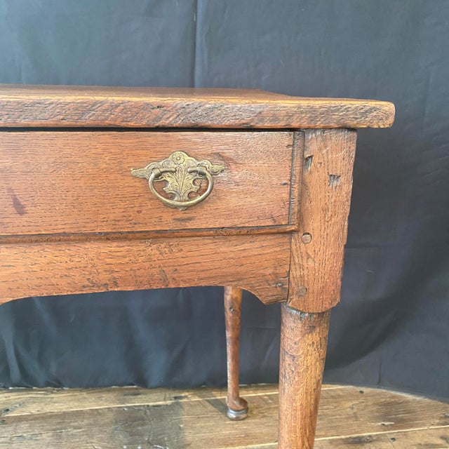 Late 18th Century English Georgian Oak Side Table With Drawer For Sale - Image 12 of 14