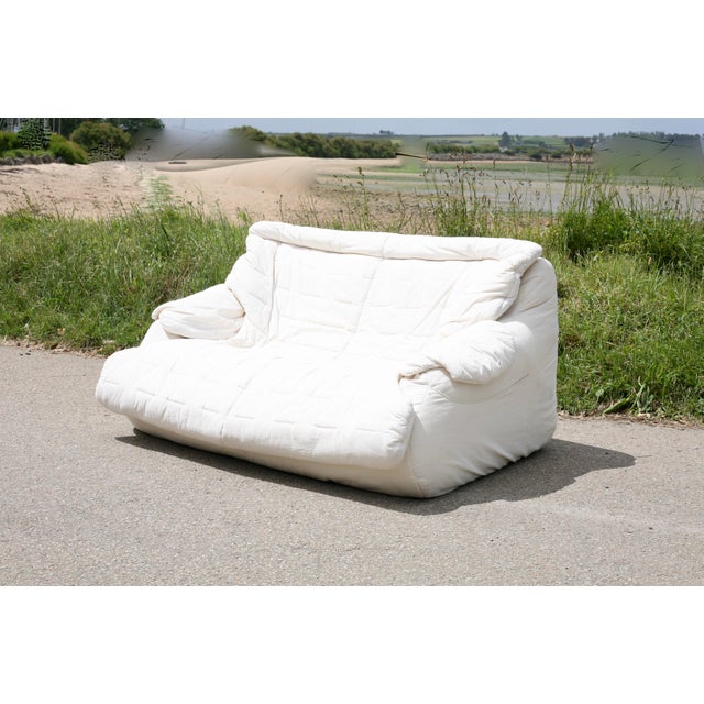Vintage Sofa in Foam and White Fabric, 1970s For Sale - Image 14 of 14