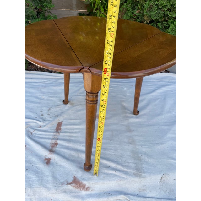 Late 20th Century Ethan Allen Heirloom Nutmeg Maple Trefoil Drop Leaf Table, Model #0871 For Sale - Image 11 of 11