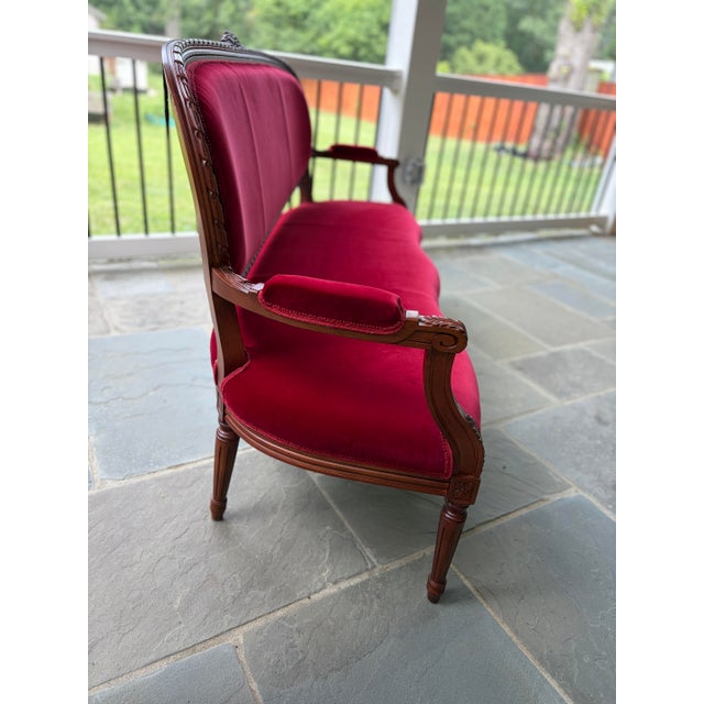Mid-Century Modern Mid-20th Century Italian Louis XVI Style Carved Walnut & Crimson Velvet Sofa by Meroni Francesco For Sale - Image 3 of 10