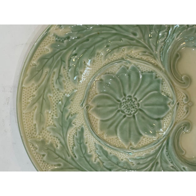 Gien French Majolica Artichoke Playe in Green and Off-White, by Gien For Sale - Image 4 of 9