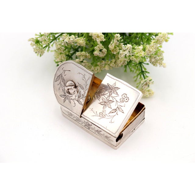 Metal Silver Snuffbox and Matchbox For Sale - Image 7 of 7