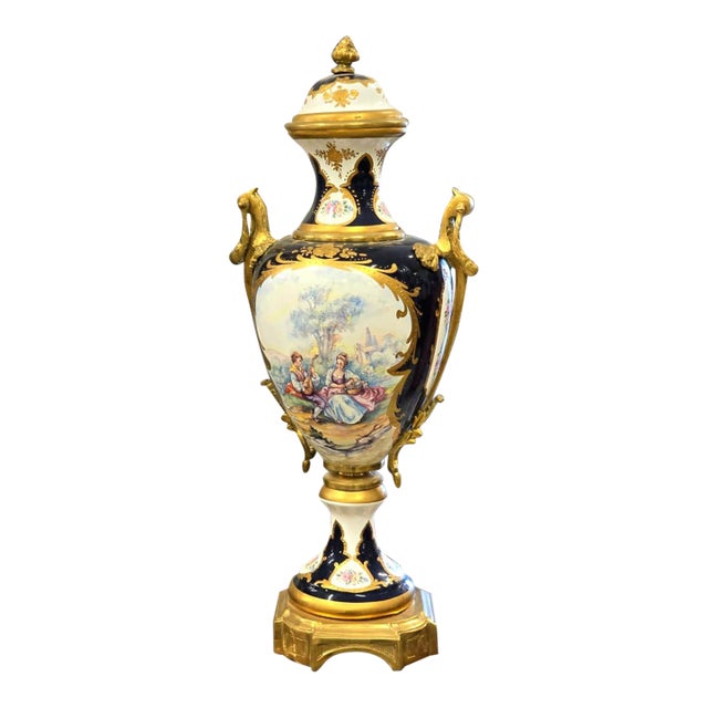 French Louis XVI Porcelain Vase With Romantic Artwork, Hand-Finished Gold Leaf & Bronze Base For Sale