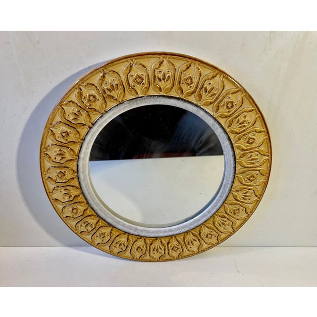 Mid-Century Italian Ceramic Round Wall Mirror, 1970s For Sale - Image 4 of 7