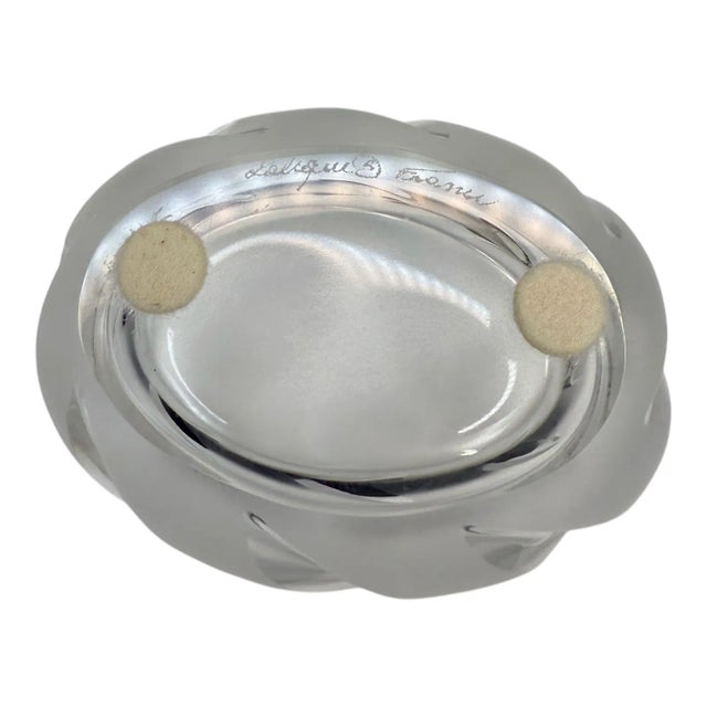 Lalique Pair of Lalique French Crystal Yseult Salt Cellars, 1990s For Sale - Image 4 of 5