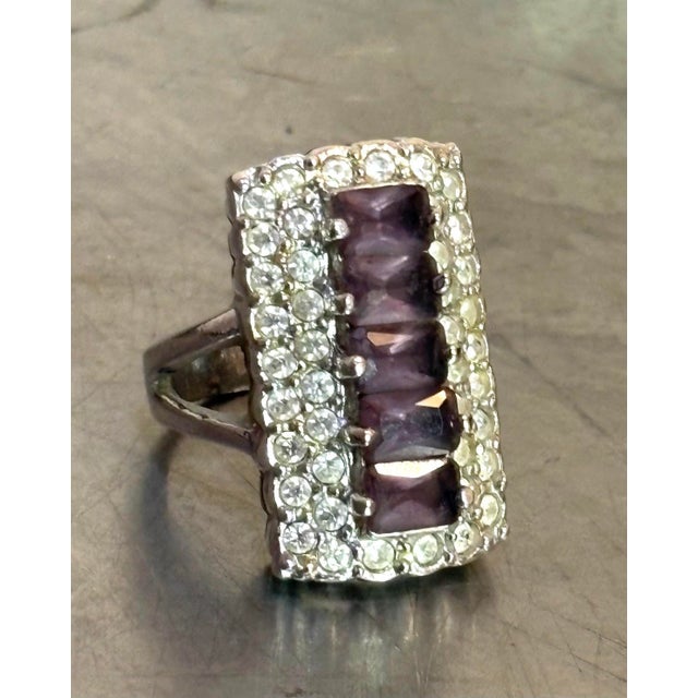 Large 1960s-70s Silver Tone Purple Rhinestone Cocktail Ring For Sale - Image 4 of 5