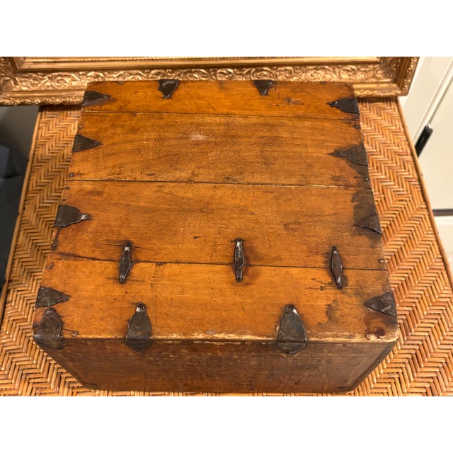 19th Century Antique 19th Century Dovetailed Wooden Storage Box With Iron Reinforcements For Sale - Image 5 of 12