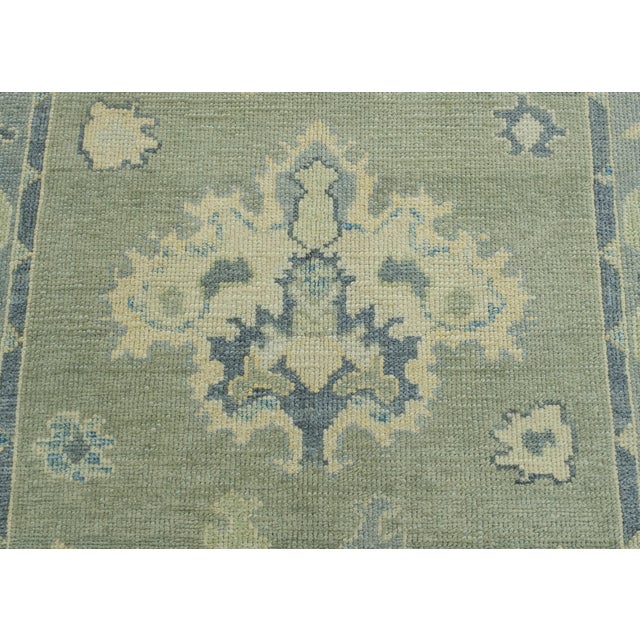 Turkish Oushak Rug 5'1" x 6'10" #17022 For Sale In Houston - Image 6 of 8