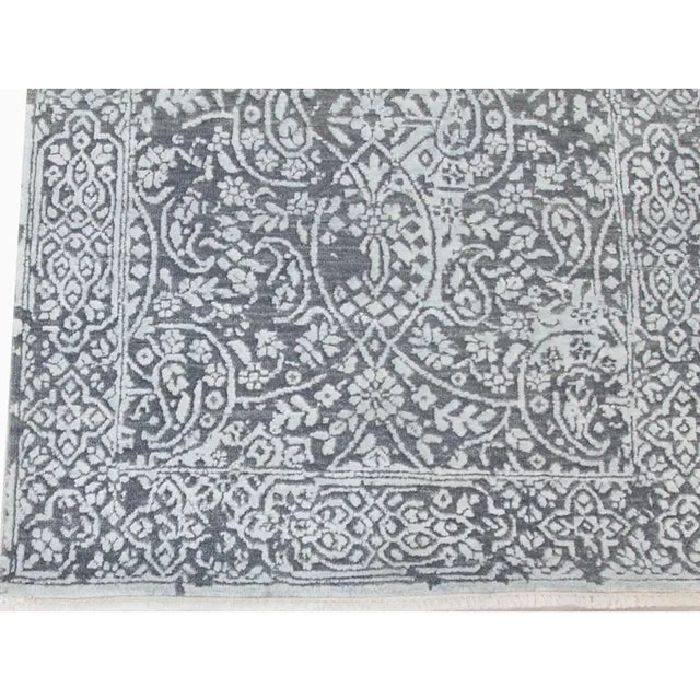 1990s Handwoven Transitional Style Area Rug 3x8 For Sale - Image 5 of 8