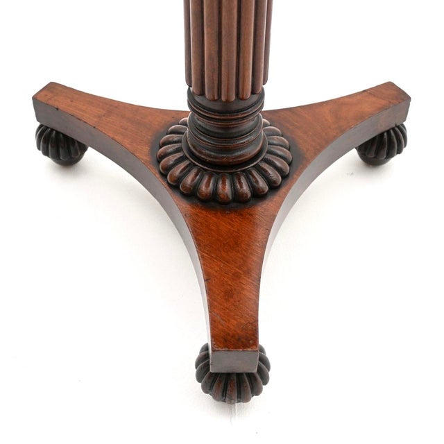 Mid 19th Century Antique William IV Walnut Occasional Side Table, 1840 For Sale - Image 5 of 8