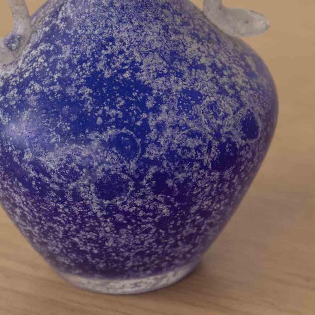 1960s Italian Blue Scavo Vase For Sale In Los Angeles - Image 6 of 10
