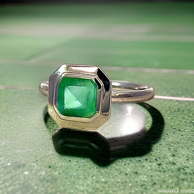 Natural Solitaire Colombian Emerald Ring 6.5 14k W Gold 1.35 Cts Certified For Sale In New York - Image 6 of 11