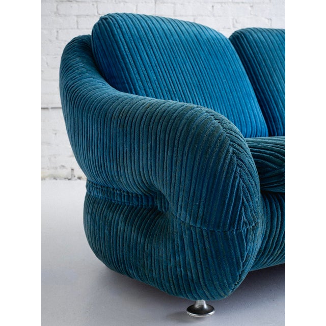 1960s Mid-Century Space Age Loveseat For Sale - Image 5 of 12