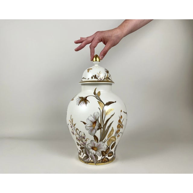 Kaiser - impressive german white porcelain vase, decorated with beautiful hand-painted polychrome enamels depicting...