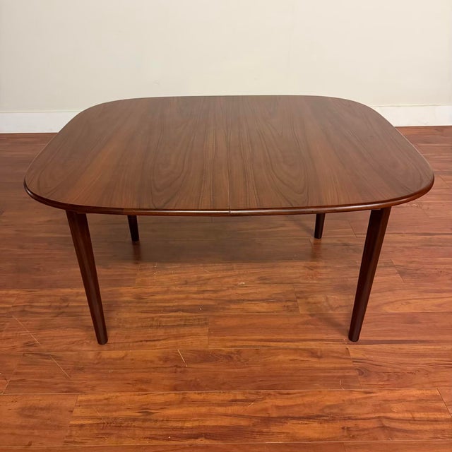 Brown G-Plan Teak Mid-Century Butterfly Leaf Dining Table For Sale - Image 8 of 18