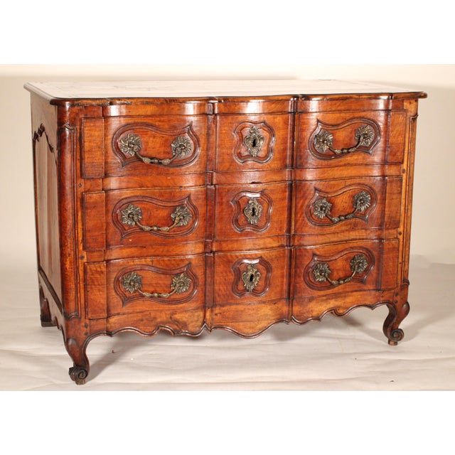 French Louis XV Provincial Walnut Chest of Drawers For Sale - Image 3 of 13