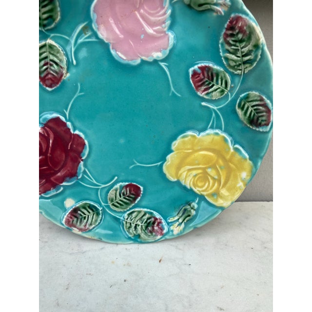 French Country French Majolica Roses Plate Saint Amand, Circa 1890 For Sale - Image 3 of 5