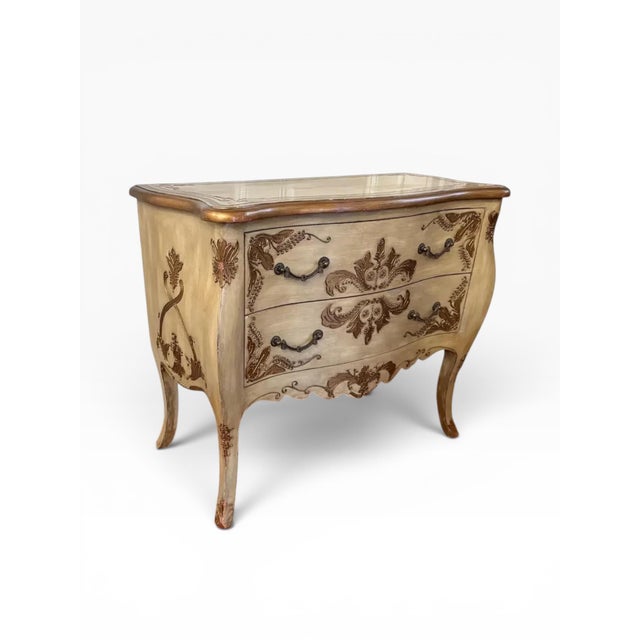 Maitland - Smith 2000s Maitland Smith Attributed Louis XV Style Distressed Decorated Commode For Sale - Image 4 of 14