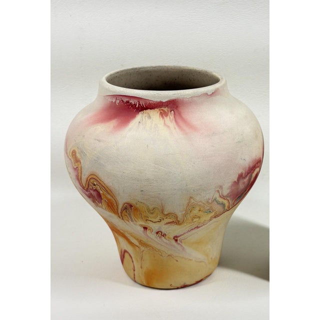 Late 20th Century Mid-Century Nemadji Marbled Art Pottery Vase – 5.5" Hand-Dipped Swirl For Sale - Image 5 of 7