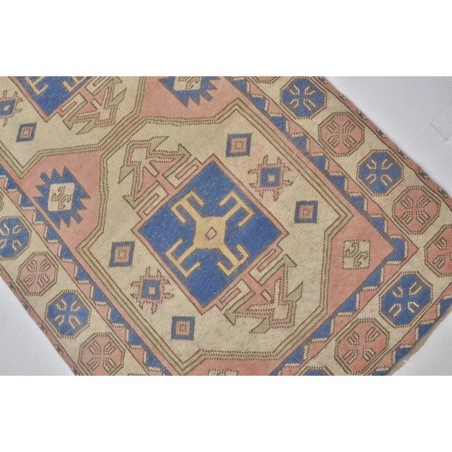 1960s Geometric Design Oushak Rug, 1960s For Sale - Image 5 of 10