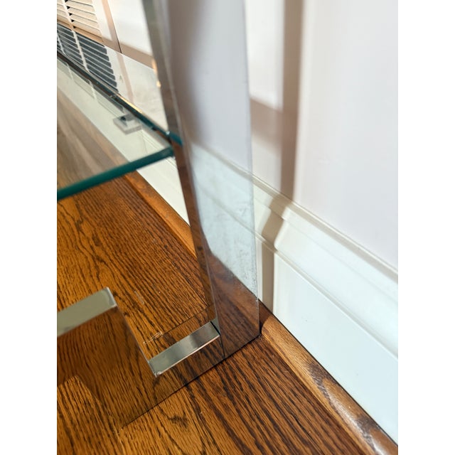 Vintage 1970s Chrome and Glass Étagère Attributed to Milo Baughman For Sale - Image 10 of 10