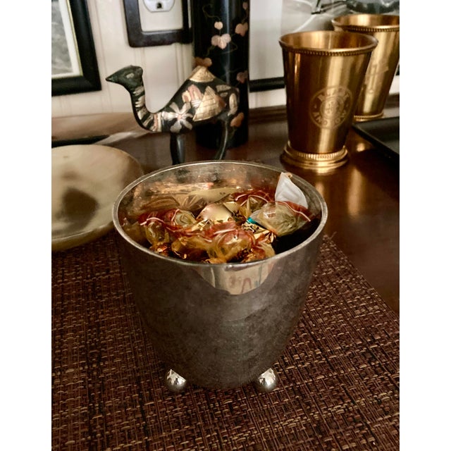 Modern Vintage Modern Silver Metal Cup With Three Round Ball Feet For Sale - Image 3 of 7