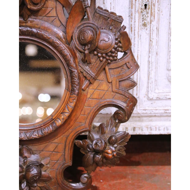 19th Century French Black Forest Style Carved Oak Mirror With Hunt Motifs For Sale In Dallas - Image 6 of 8