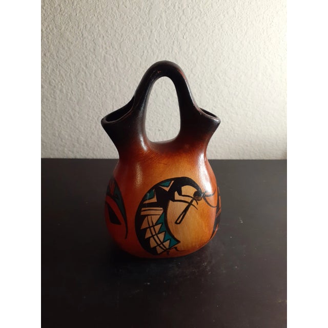 Mexican 1970s Pueblo Ceramic Wedding Vase Made in Mexico For Sale - Image 3 of 5