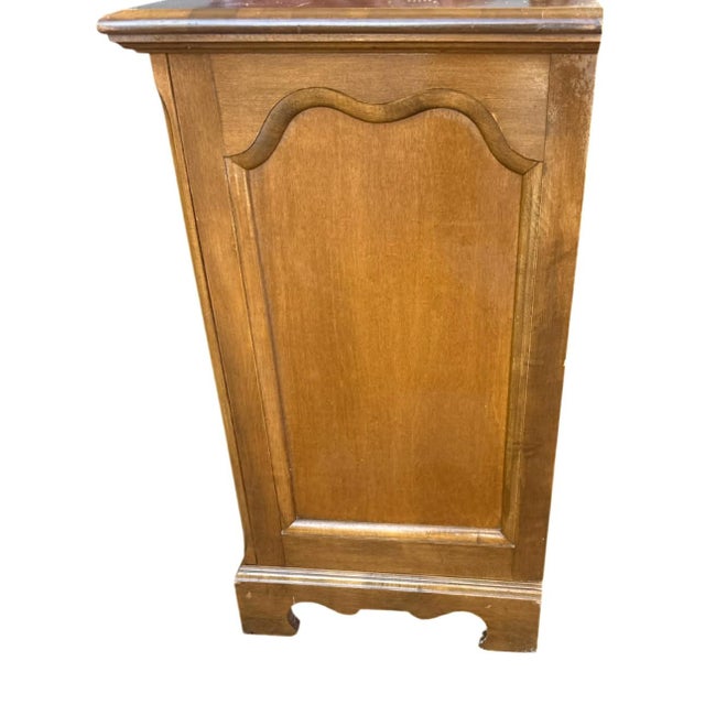 ‘Provincetown Maple’ was a high quality solid hardwood furniture line of the Dearborn Furniture Company of Oshkosh,...