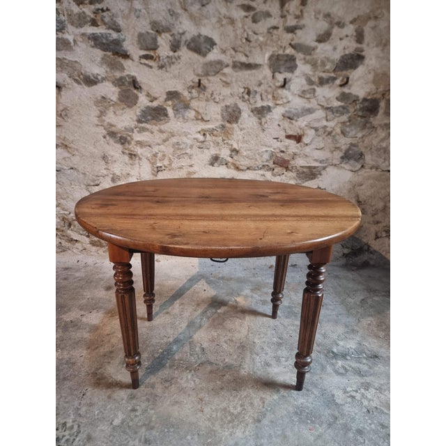 Antique French Drop-Leaf Table in Walnut, 1800s For Sale - Image 11 of 17