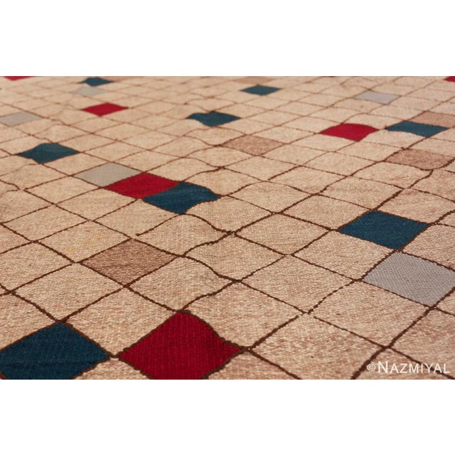 Nazmiyal Collection Mid Century Modern Swedish Geometric Kilim Area Rug For Sale In New York - Image 6 of 10