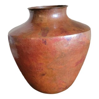 Vintage Copper Decorative Vase/Urn For Sale