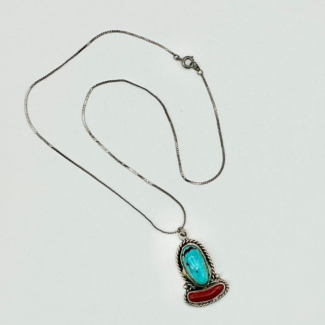 1970s Vintage Southwestern Navajo Boho Chich Turquoise, Coral & Sterling Pendant Necklace For Sale - Image 13 of 13
