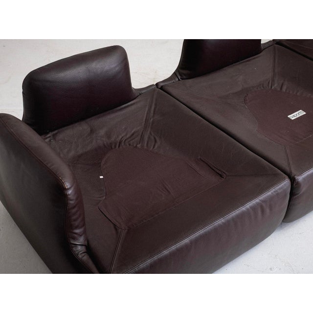 Leather "Confidential" Sofa by Alberto Rosselli for Saporiti For Sale - Image 16 of 17