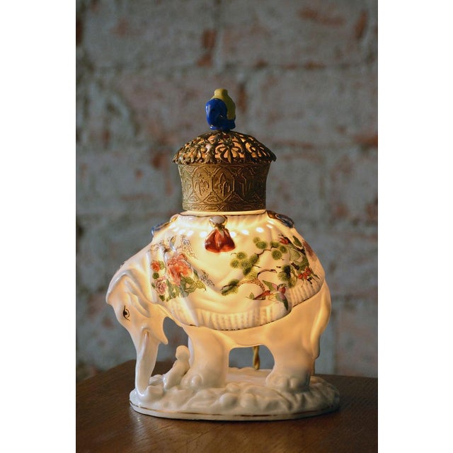 Asian Table Lamp in Brass and Porcelain, India, 1970s For Sale - Image 9 of 12