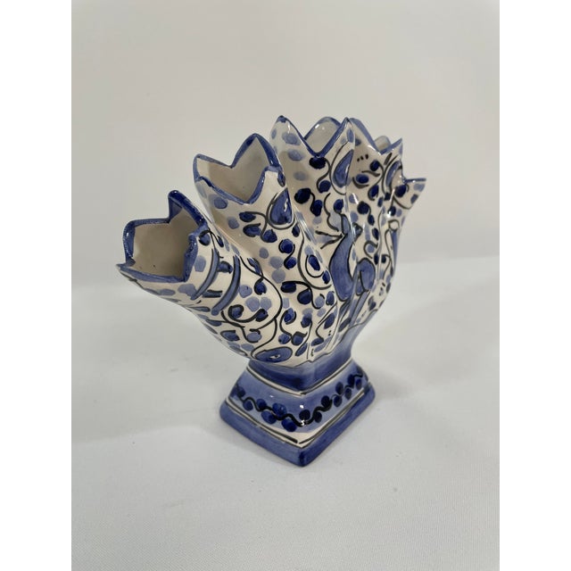 Delft Mid 20th Century Blue and White Majolica Tulip Vase, Tulipiere For Sale - Image 4 of 13