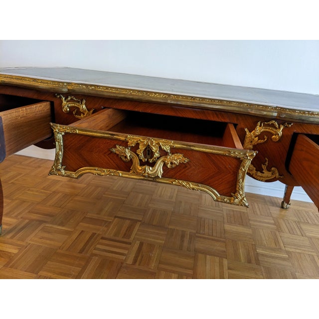 Luxuriance! An Antique French Bureau Plat, From Late 19th Century, Featuring Ornate Gilt-Bronze Mounts Louis XV Style For Sale - Image 13 of 17