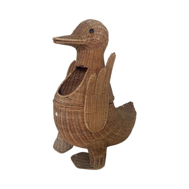 Duck Laundry Basket in Wicker by Olivier Cajan, 1970s For Sale - Image 6 of 6