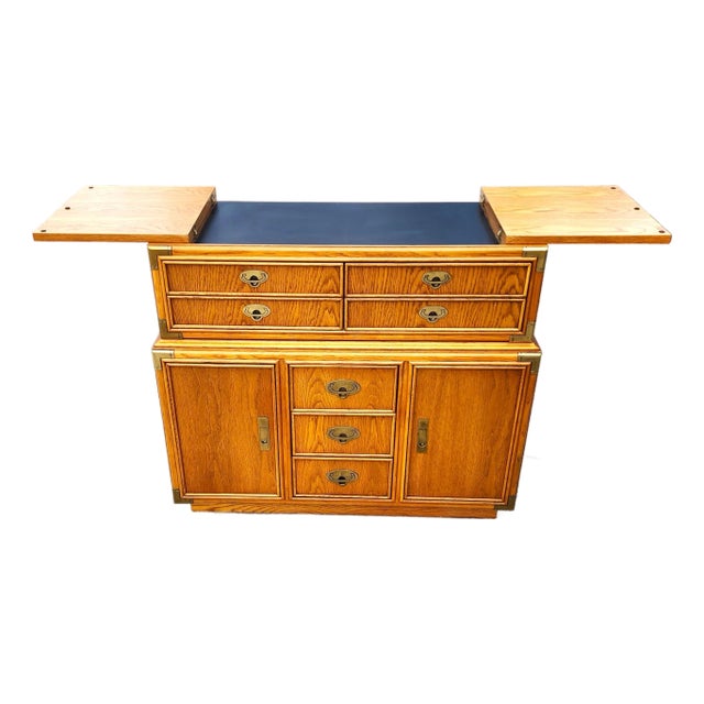 1990s Lexington Sideboard Dry Bar For Sale