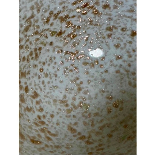 Mid-Century Modern Matched Pair: Vintage Fratelli Toso Murano Splash Bowls – Copper Aventurine – 9” For Sale - Image 3 of 9