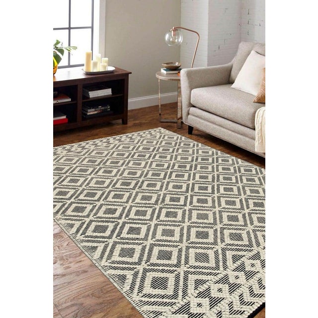 8x0 Black Hand-Knotted Wool Diamond Gridlock Geometric Modern Carpet Rug For Sale In New York - Image 6 of 7