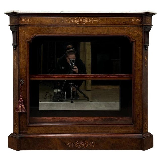 Antique Pier Cabinet in Walnut with Marble Top, 1800s For Sale - Image 3 of 11