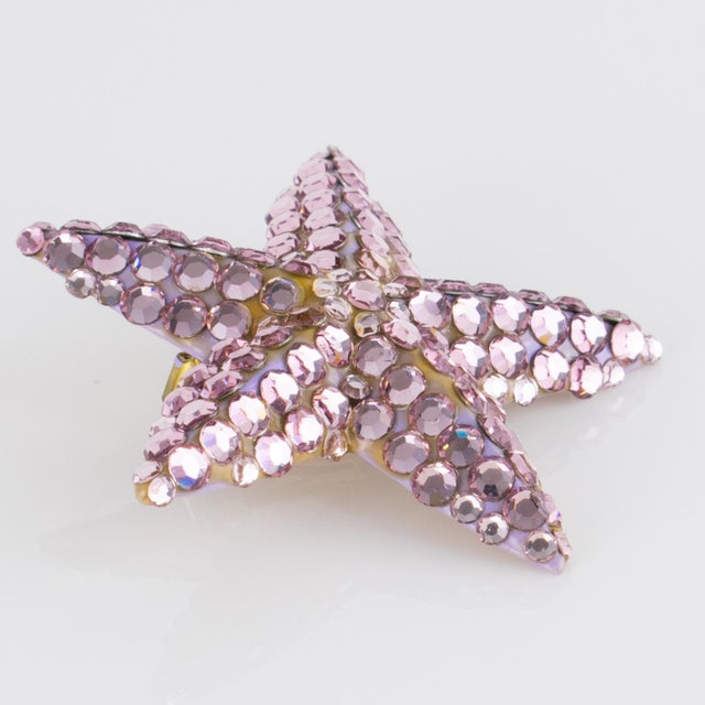Contemporary Richard Kerr Pastel Pale Mauve Jeweled Star Clip-on Earrings For Sale - Image 3 of 8