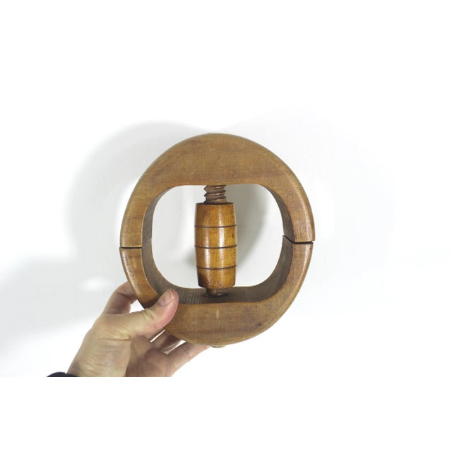 Vintage wood hat stretcher. Size 6 5/8” - 7 5/8”. Some small chips on the wood screw and some overall wear to the wood....