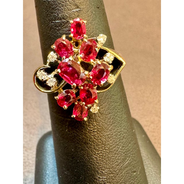 Natural Oval Ruby and Diamond 14 Karat Yellow Gold Cocktail Ring Size 7 For Sale - Image 15 of 18